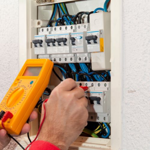 What Do Electricians Charge Per Hour?